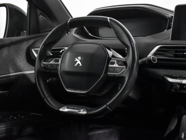 Peugeot 5008 II с пробегом 2019 года, цена 2 204 433 рубля, 77034 км, внедорожник, Автокод Объявления