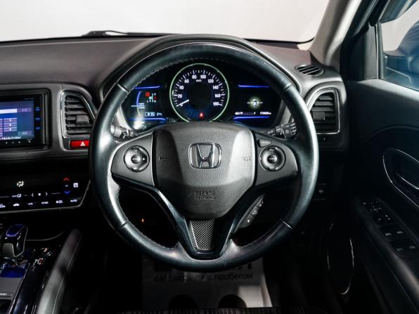 Honda Vezel I с пробегом 2015 года, цена 1 515 000 рублей, 173000 км, внедорожник, Автокод Объявления