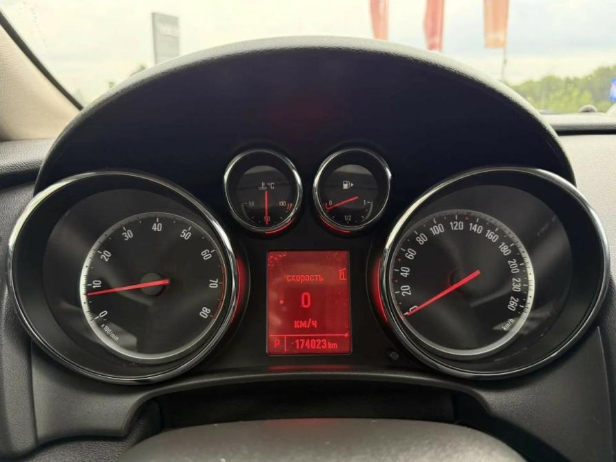 Opel Astra J Рестайлинг Набережные Челны  - изображение 10