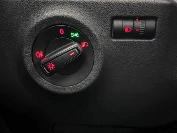 Volkswagen Polo VI с пробегом 2021 года, цена 1 299 000 рублей, 154254 км, лифтбек, Автокод Объявления