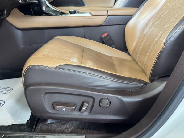 Lexus RX IV с пробегом 2016 года, цена 3 350 000 рублей, 143666 км, внедорожник, Автокод Объявления