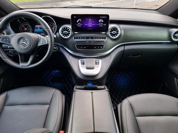 Mercedes-Benz V-Класс III (W447) с пробегом 2022 года, цена 8 500 000 рублей, 1648 км, минивэн, Автокод Объявления