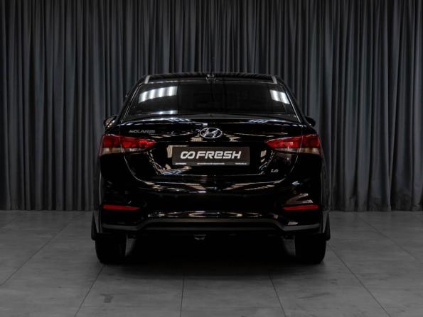 Hyundai Solaris II с пробегом 2020 года, цена 1 719 000 рублей, 69541 км, седан, Автокод Объявления
