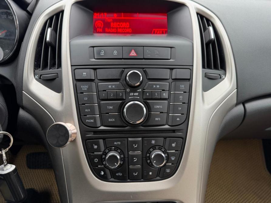 Opel Astra J Сыктывкар  - изображение 24