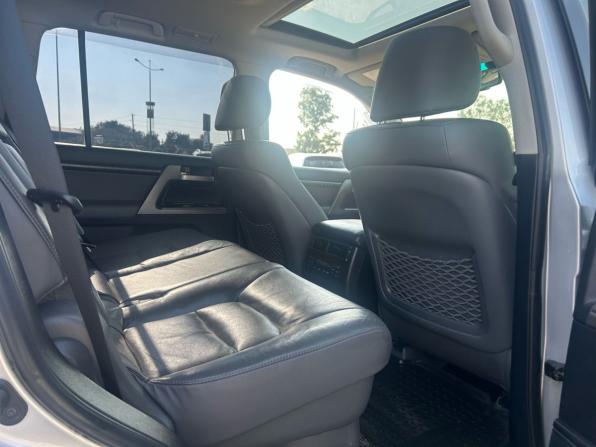 Toyota Land Cruiser 200 Series с пробегом 2010 года, цена 3 480 000 рублей, 151379 км, внедорожник, Автокод Объявления