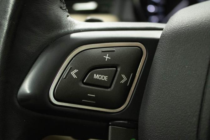 Land Rover Range Rover Evoque I с пробегом 2011 года, цена 1 599 000 рублей, 134790 км, внедорожник, Автокод Объявления