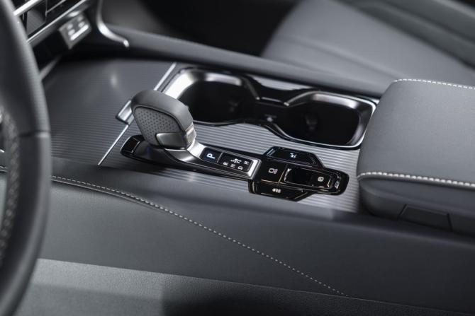 Новый Lexus RX V 2025 года, цена 16 009 700 рублей, внедорожник, Автокод Объявления