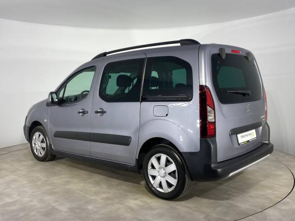 Peugeot Partner II Рестайлинг 2 с пробегом 2016 года, цена 779 000 рублей, 297396 км, компактвэн, Автокод Объявления
