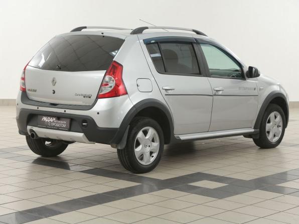 Renault Sandero I с пробегом 2014 года, цена 699 000 рублей, 105200 км, хэтчбек, Автокод Объявления