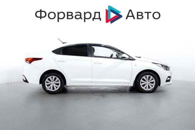 Hyundai Solaris II с пробегом 2019 года, цена 1 199 000 рублей, 205001 км, седан, Автокод Объявления