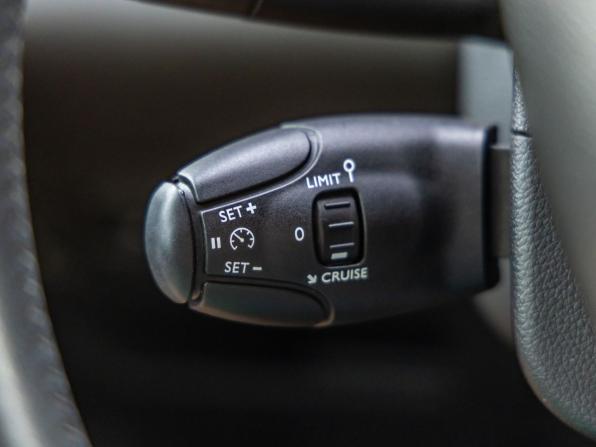 Peugeot 408 I с пробегом 2012 года, цена 1 098 000 рублей, 91140 км, седан, Автокод Объявления