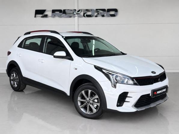 Kia Rio IV Рестайлинг с пробегом 2021 года, цена 1 529 000 рублей, 137000 км, хэтчбек, Автокод Объявления