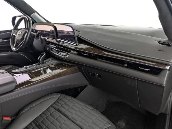 Cadillac Escalade V с пробегом 2023 года, цена 10 950 000 рублей, 32425 км, внедорожник, Автокод Объявления