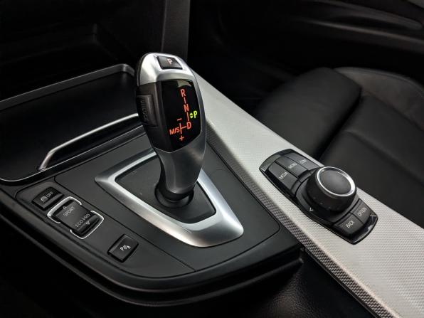BMW 3 серии VI (F3x) Рестайлинг с пробегом 2018 года, цена 3 090 000 рублей, 89771 км, седан, Автокод Объявления