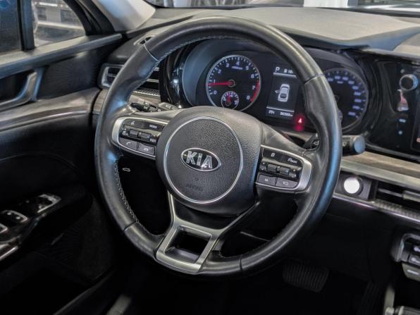 Kia K5 III с пробегом 2021 года, цена 2 399 500 рублей, 96200 км, седан, Автокод Объявления