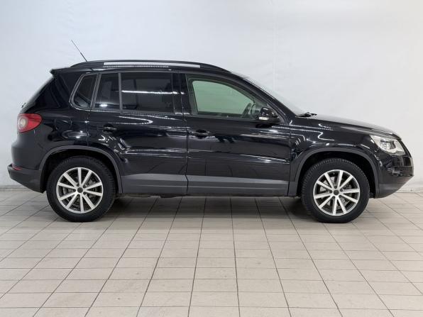 Volkswagen Tiguan I с пробегом 2009 года, цена 1 179 000 рублей, 196104 км, внедорожник, Автокод Объявления