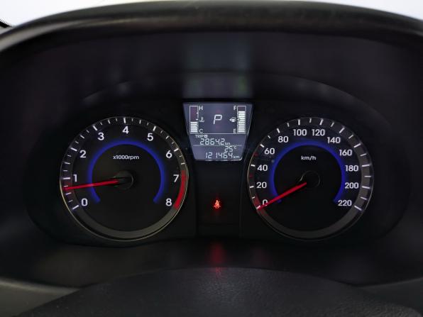 Hyundai Solaris I Рестайлинг с пробегом 2016 года, цена 1 099 000 рублей, 121462 км, седан, Автокод Объявления