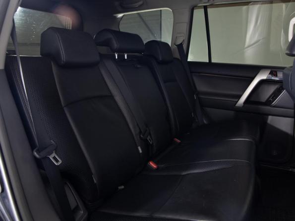 Toyota Land Cruiser Prado 150 Series с пробегом 2010 года, цена 2 399 000 рублей, 255000 км, внедорожник, Автокод Объявления