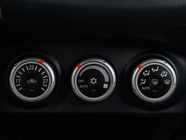 Mitsubishi Outlander II с пробегом 2008 года, цена 990 000 рублей, 214023 км, внедорожник, Автокод Объявления
