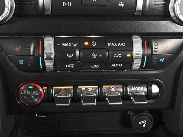 Ford Mustang VI Рестайлинг с пробегом 2019 года, цена 3 959 000 рублей, 41875 км, купе, Автокод Объявления