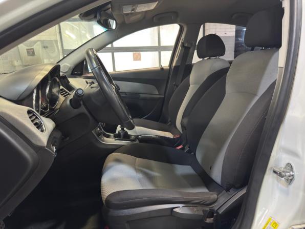 Chevrolet Cruze I с пробегом 2011 года, цена 499 000 рублей, 203000 км, седан, Автокод Объявления