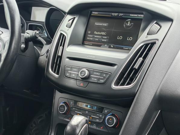 Ford Focus III Рестайлинг с пробегом 2015 года, цена 869 000 рублей, 190000 км, универсал, Автокод Объявления