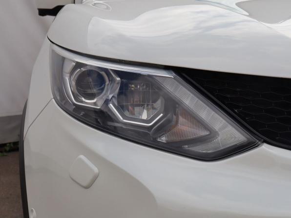 Nissan Qashqai II с пробегом 2017 года, цена 1 625 000 рублей, 80953 км, внедорожник, Автокод Объявления