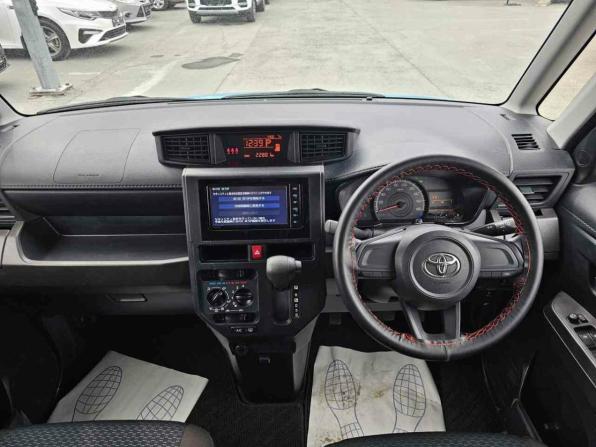 Toyota Roomy I Рестайлинг с пробегом 2020 года, цена 1 260 000 рублей, 22881 км, минивэн, Автокод Объявления