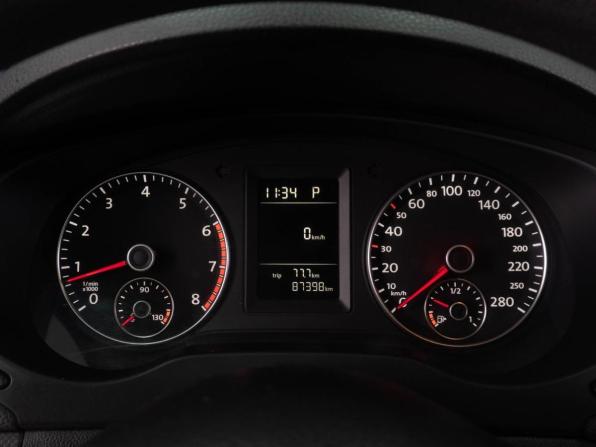 Volkswagen Jetta VI с пробегом 2013 года, цена 1 199 000 рублей, 87398 км, седан, Автокод Объявления