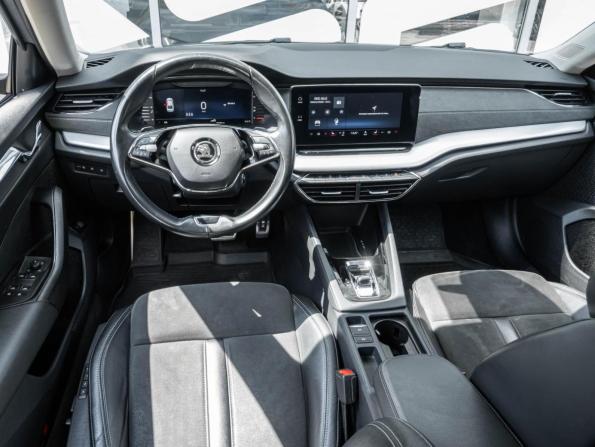 Skoda Octavia IV (A8) с пробегом 2021 года, цена 2 590 000 рублей, 134466 км, лифтбек, Автокод Объявления