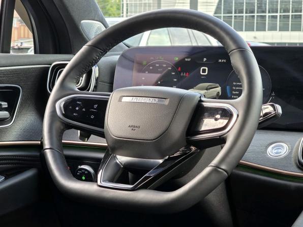 Jaecoo J8 с пробегом 2024 года, цена 3 300 000 рублей, 16818 км, внедорожник, Автокод Объявления
