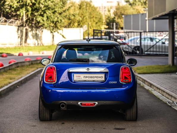 Mini Hatch III (F55/F56) Рестайлинг с пробегом 2020 года, цена 2 399 000 рублей, 82000 км, хэтчбек, Автокод Объявления