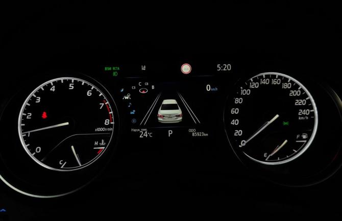 Toyota Camry VIII (XV70) Рестайлинг с пробегом 2021 года, цена 3 695 000 рублей, 85922 км, седан, Автокод Объявления