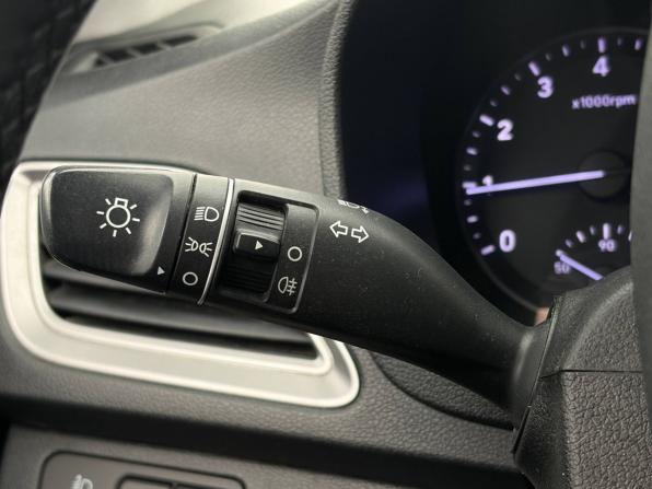 Hyundai Solaris II с пробегом 2019 года, цена 1 139 000 рублей, 136017 км, седан, Автокод Объявления