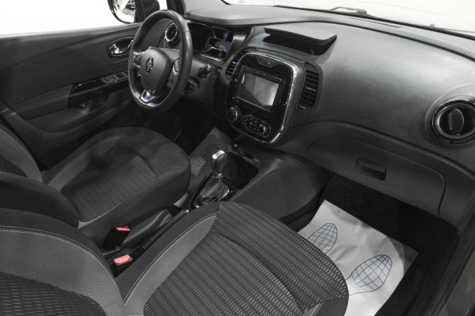 Renault Kaptur I с пробегом 2017 года, цена 1 379 000 рублей, 128000 км, внедорожник, Автокод Объявления