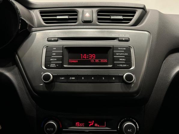 Kia Rio III Рестайлинг с пробегом 2016 года, цена 1 149 000 рублей, 108013 км, седан, Автокод Объявления