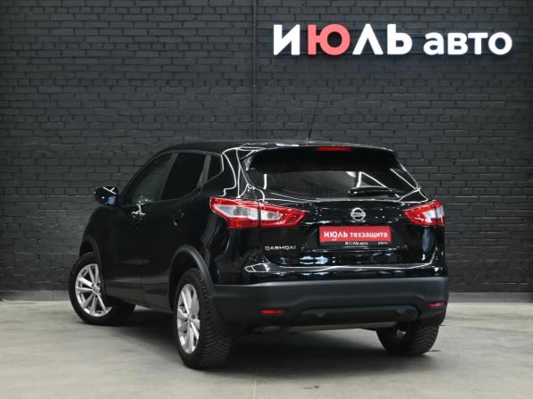 Nissan Qashqai II с пробегом 2015 года, цена 1 800 000 рублей, 102508 км, внедорожник, Автокод Объявления