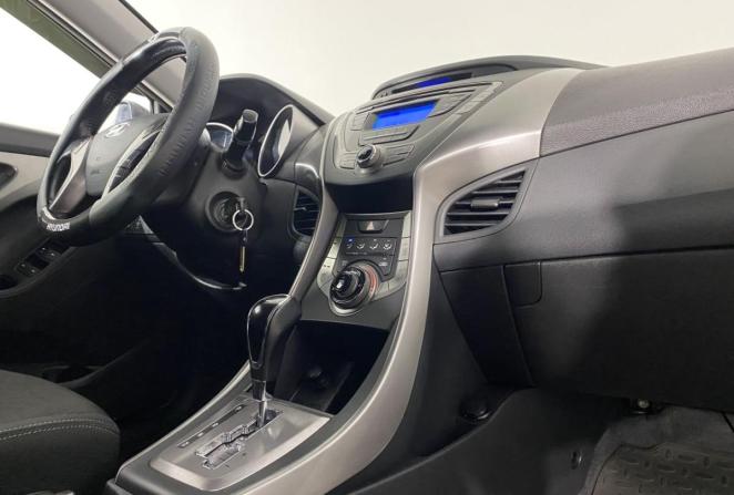 Hyundai Elantra V (MD) с пробегом 2012 года, цена 1 160 000 рублей, 121897 км, седан, Автокод Объявления