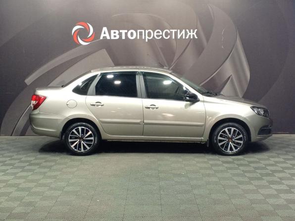 Lada (ВАЗ) Granta I Рестайлинг с пробегом 2020 года, цена 770 000 рублей, 54000 км, седан, Автокод Объявления