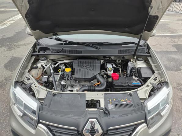 Renault Logan II Рестайлинг с пробегом 2021 года, цена 1 300 000 рублей, 46052 км, седан, Автокод Объявления