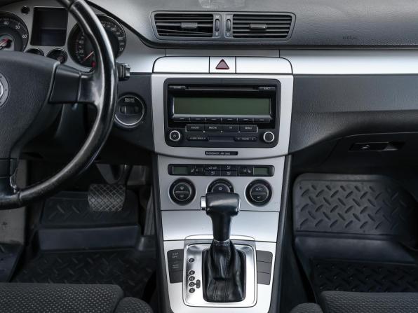 Volkswagen Passat B6 с пробегом 2008 года, цена 798 000 рублей, 337000 км, седан, Автокод Объявления