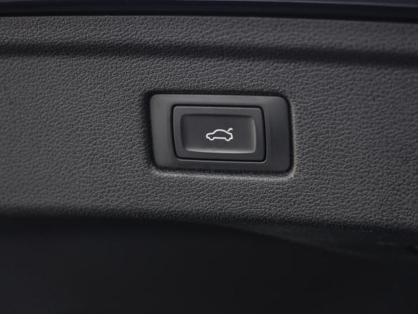 Audi A5 II (F5) с пробегом 2018 года, цена 2 646 000 рублей, 148791 км, лифтбек, Автокод Объявления