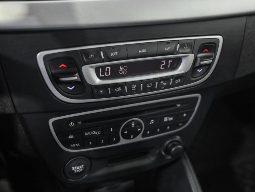 Renault Fluence I Санкт-Петербург  - изображение 14