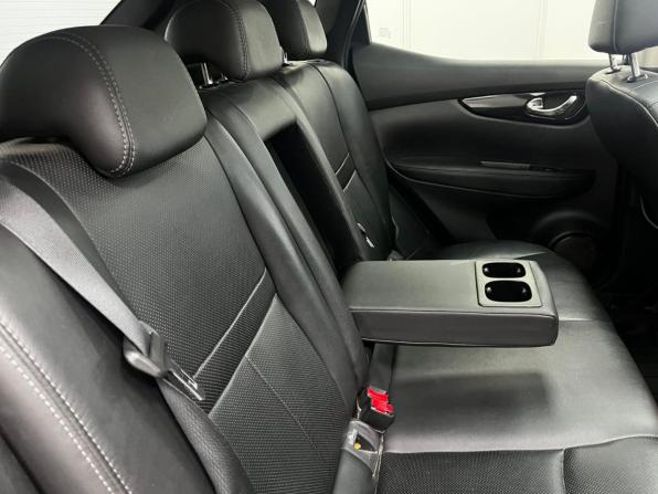 Nissan Qashqai II с пробегом 2014 года, цена 1 099 000 рублей, 311800 км, внедорожник, Автокод Объявления