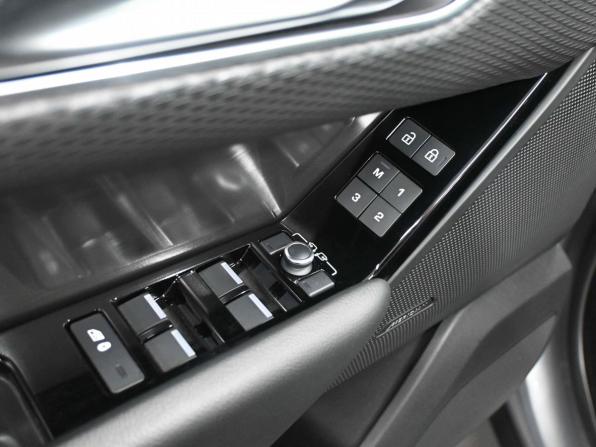 Land Rover Range Rover Velar I с пробегом 2021 года, цена 5 099 900 рублей, 74231 км, внедорожник, Автокод Объявления