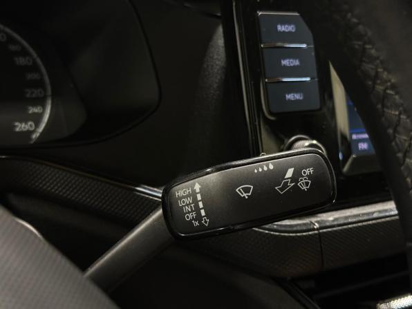 Volkswagen Polo VI с пробегом 2021 года, цена 1 545 000 рублей, 116953 км, лифтбек, Автокод Объявления