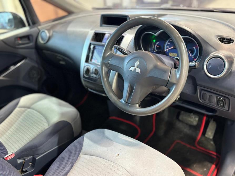 Mitsubishi Colt VI (Z20/Z30) Челябинск  - изображение 9