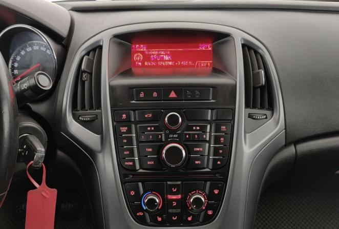 Opel Astra H Рестайлинг с пробегом 2013 года, цена 710 000 рублей, 170351 км, седан, Автокод Объявления