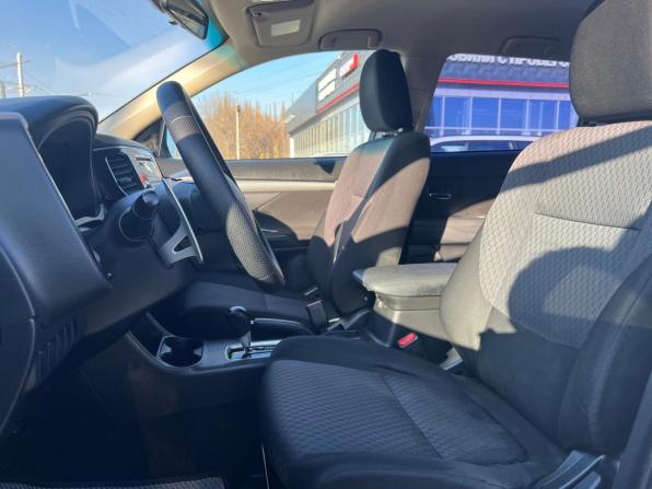 Mitsubishi Outlander III с пробегом 2012 года, цена 1 400 000 рублей, 180679 км, внедорожник, Автокод Объявления