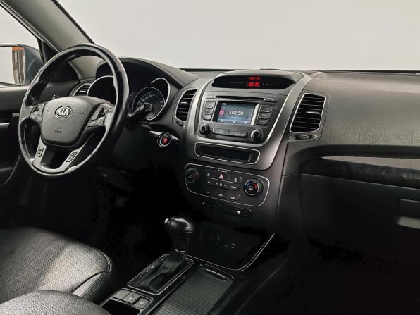 Kia Sorento II Рестайлинг с пробегом 2019 года, цена 2 279 000 рублей, 182291 км, внедорожник, Автокод Объявления